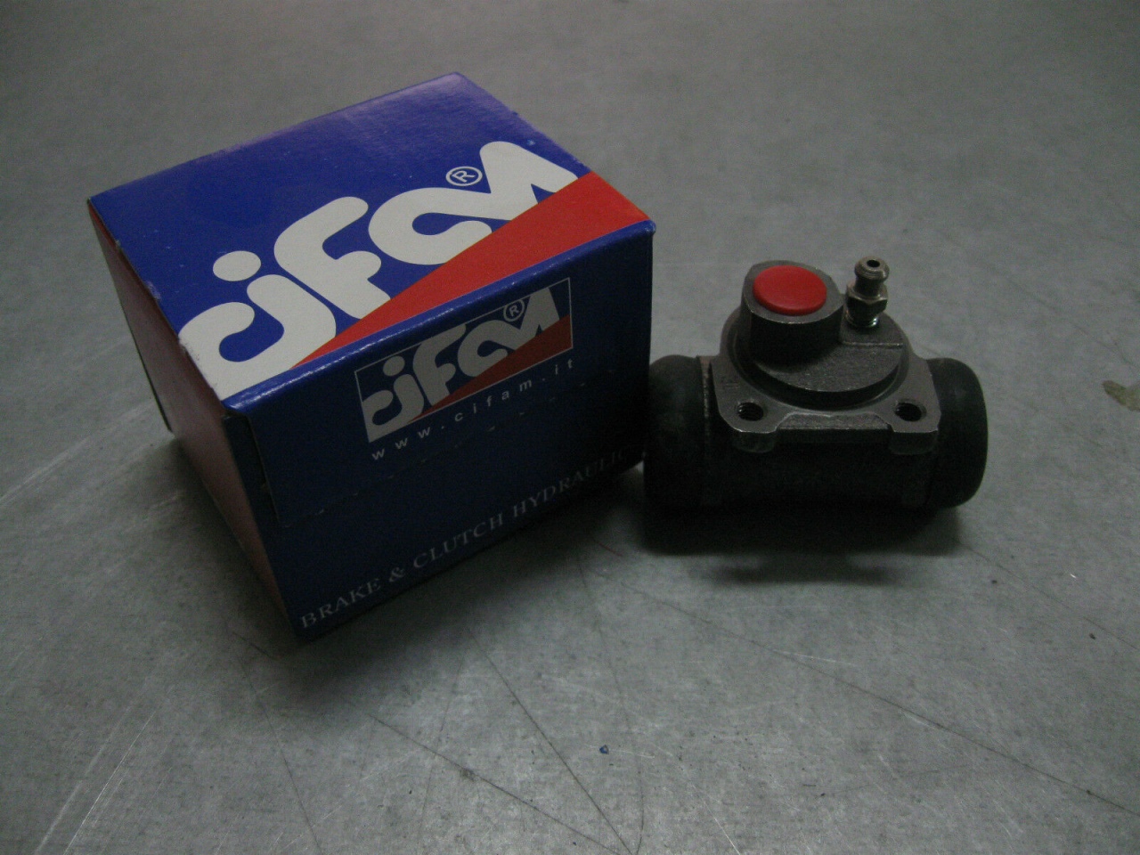 Citroen Saxo 1997-2003 Arka Sağ Fren Merkezi Cifam